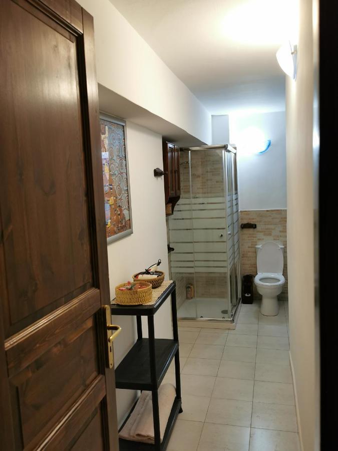 קטאניה House Stephanotus מראה חיצוני תמונה